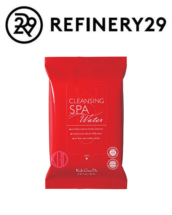 "The Editor-Approved Face Wipes That Get Us Through Long Flights & Lazy Nights"